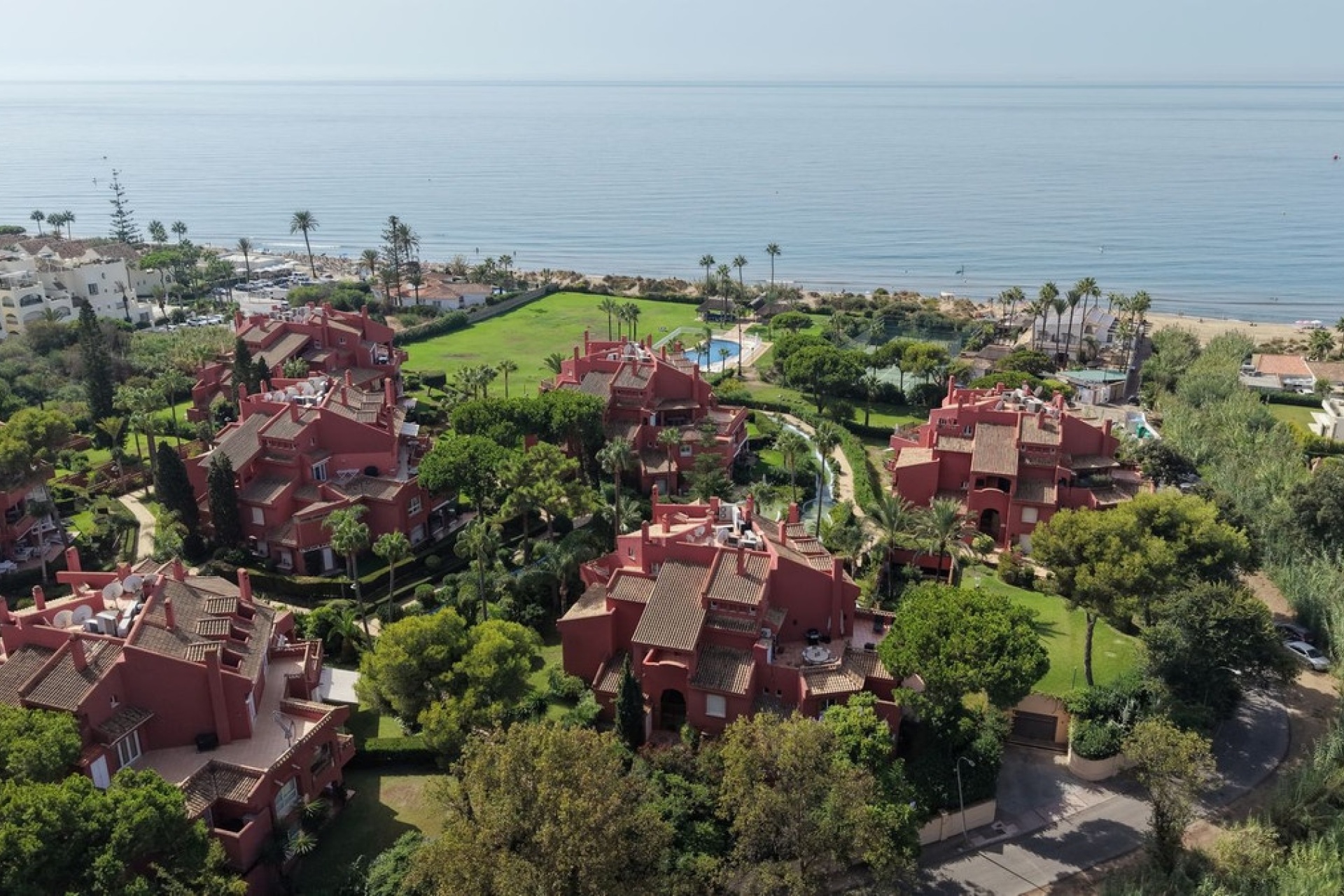 Resale - apartment - Marbella - Elviria