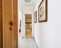 Resale - apartment - Marbella - Elviria