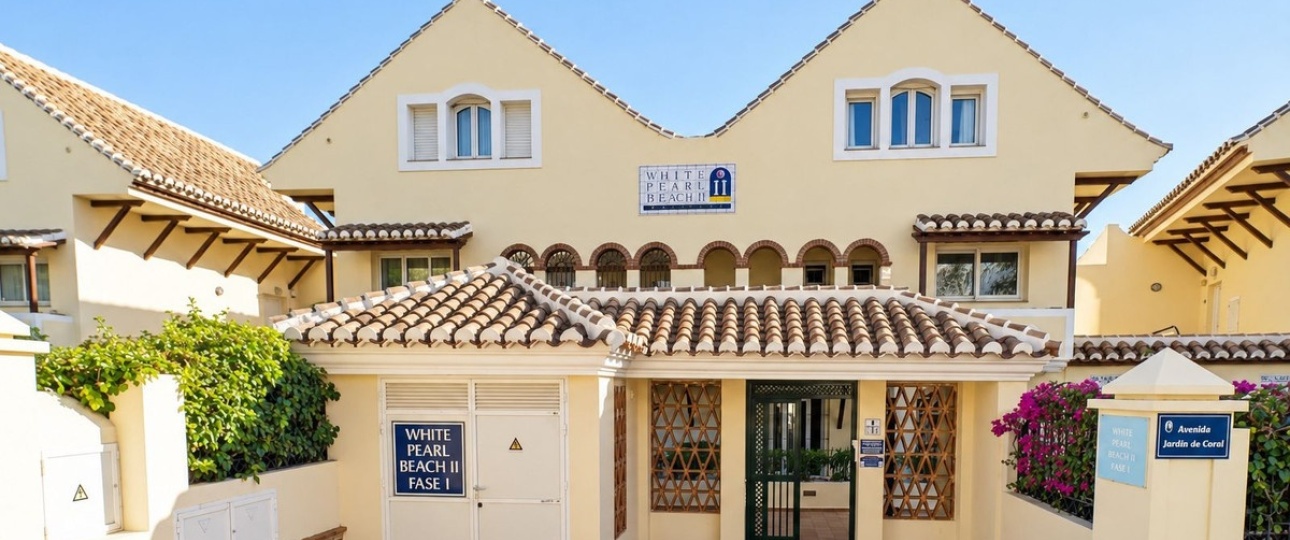 Resale - apartment - Marbella - Elviria