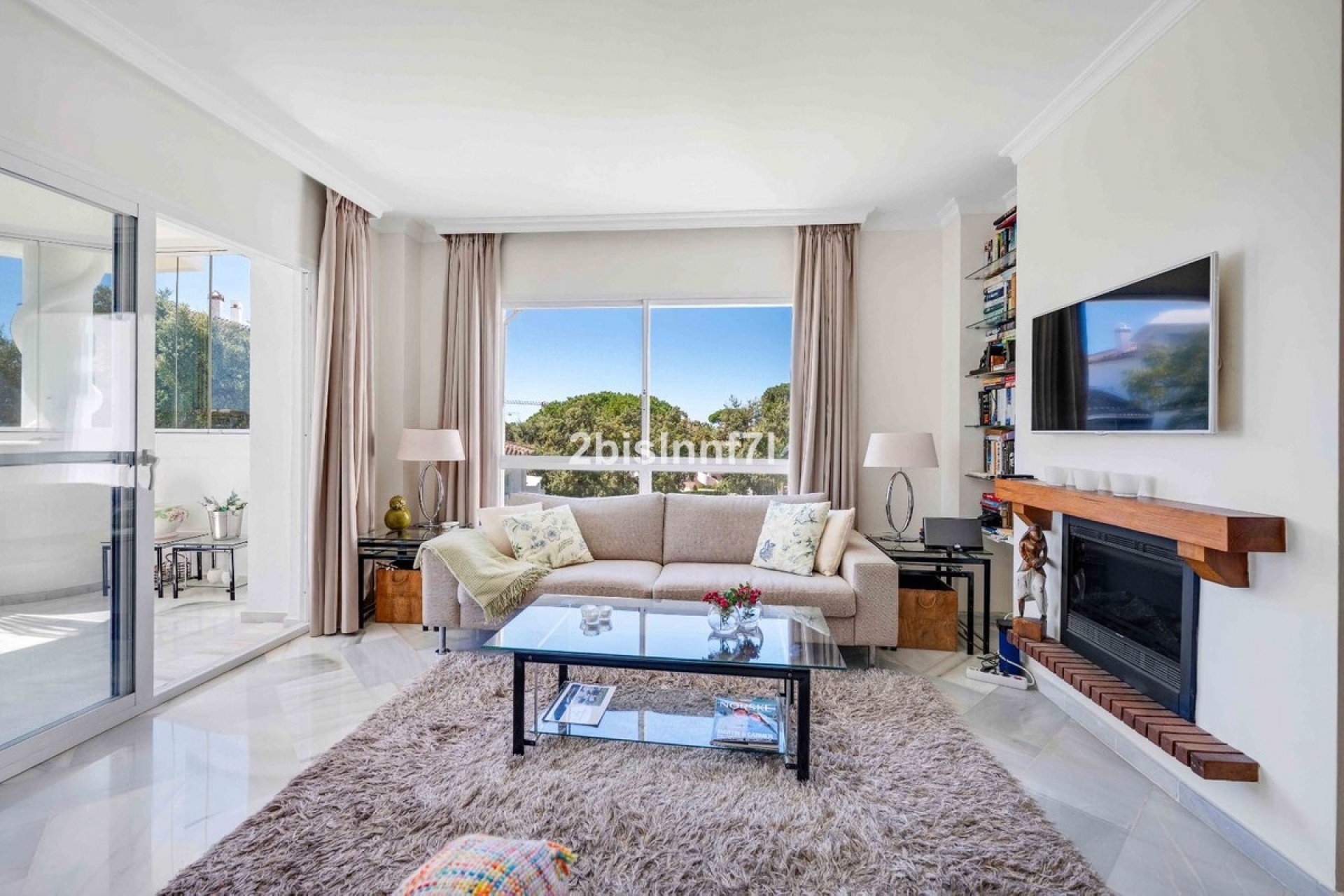 Resale - apartment - Marbella - Elviria
