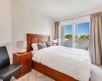 Resale - apartment - Marbella - Elviria