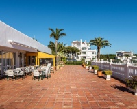 Resale - apartment - Marbella - Elviria