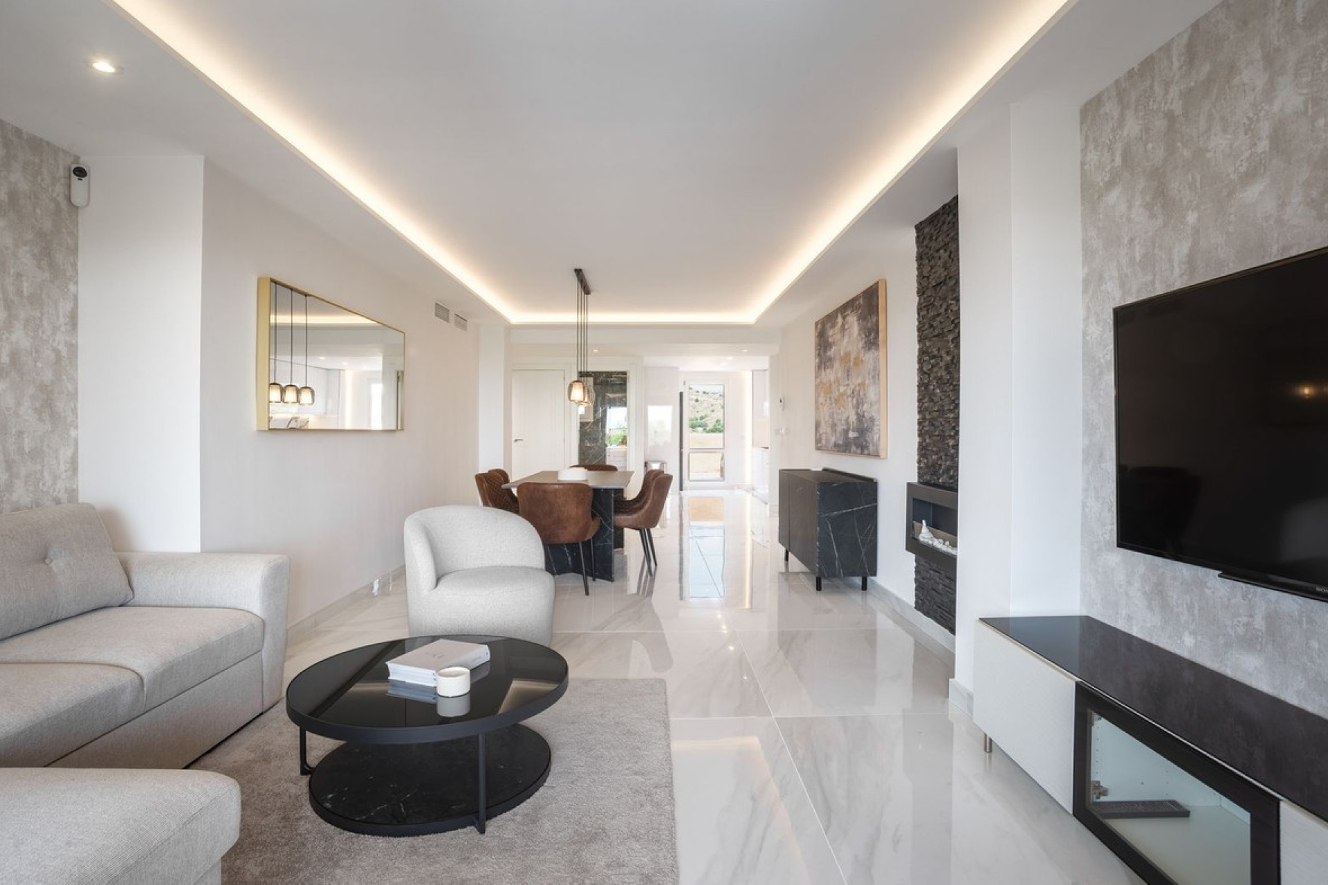 Resale - apartment - Marbella - Elviria