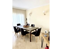 Resale - apartment - Marbella - Elviria