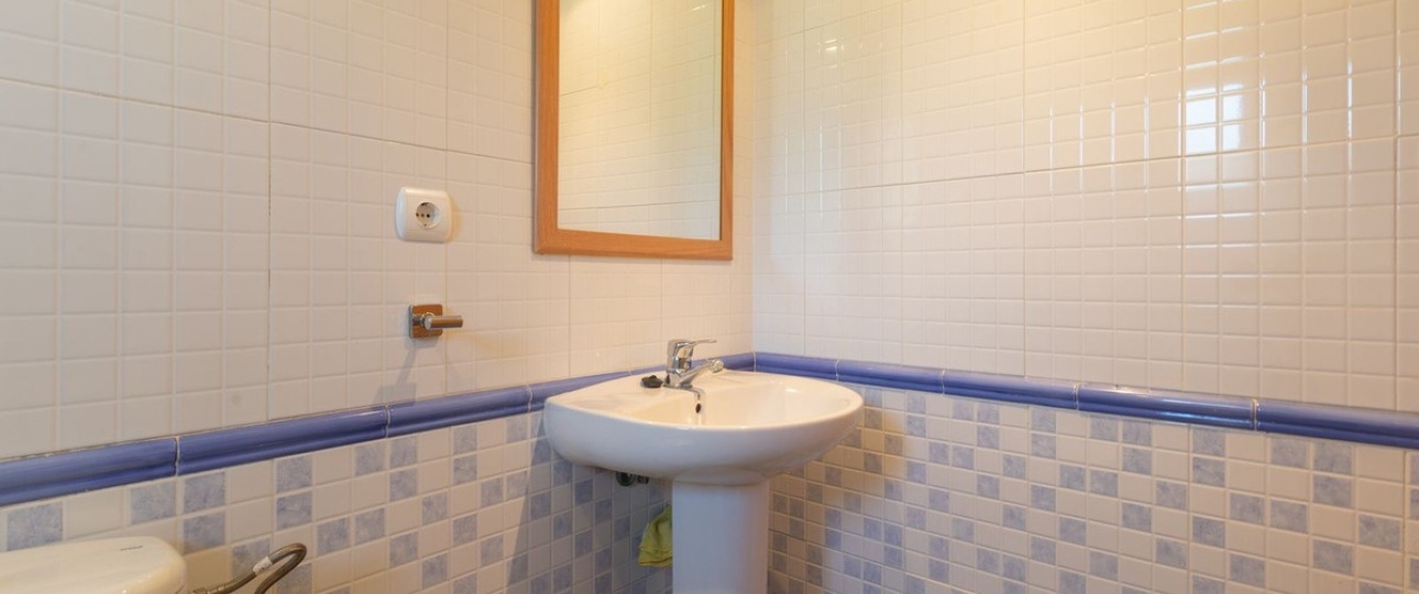 Resale - apartment - Marbella - Elviria