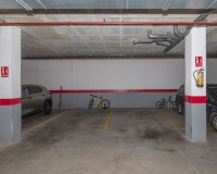 Resale - apartment - Marbella - Elviria