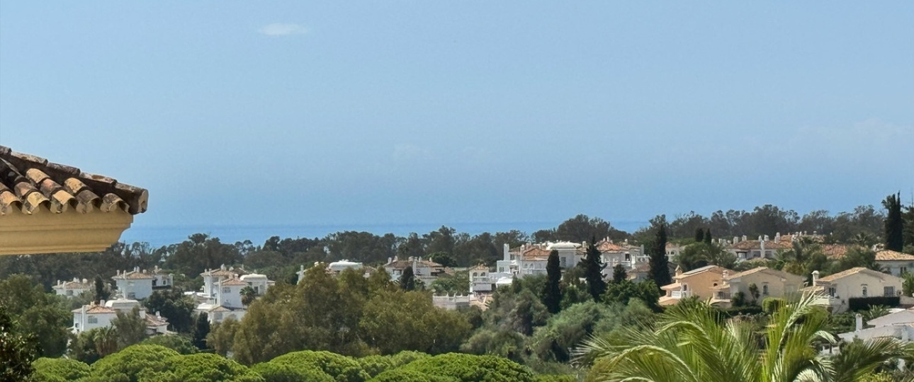 Resale - apartment - Marbella - Elviria