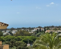 Resale - apartment - Marbella - Elviria