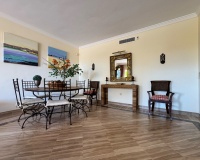 Resale - apartment - Marbella - Elviria