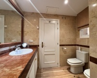 Resale - apartment - Marbella - Elviria