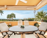 Resale - apartment - Marbella - Elviria