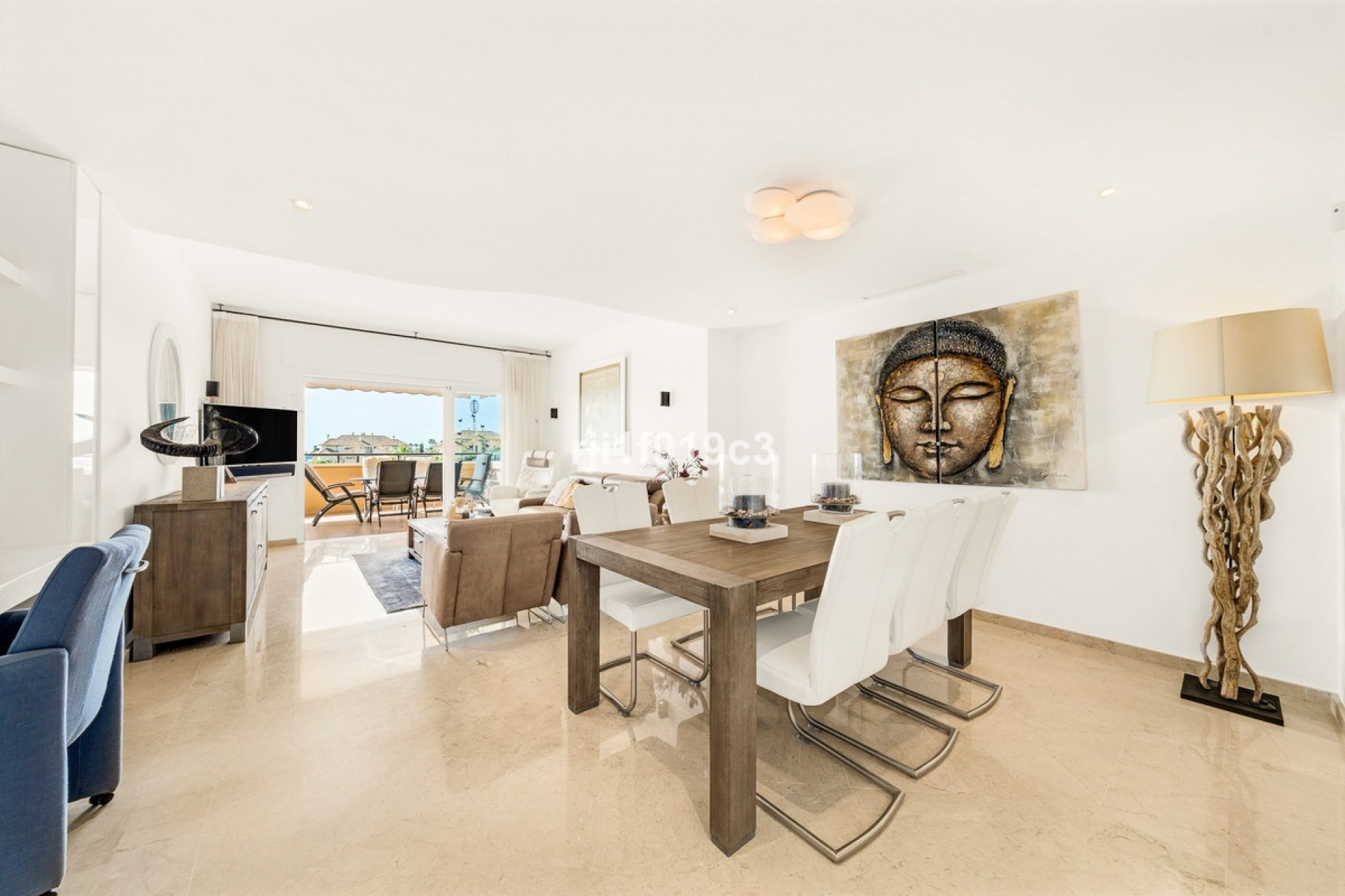 Resale - apartment - Marbella - Elviria