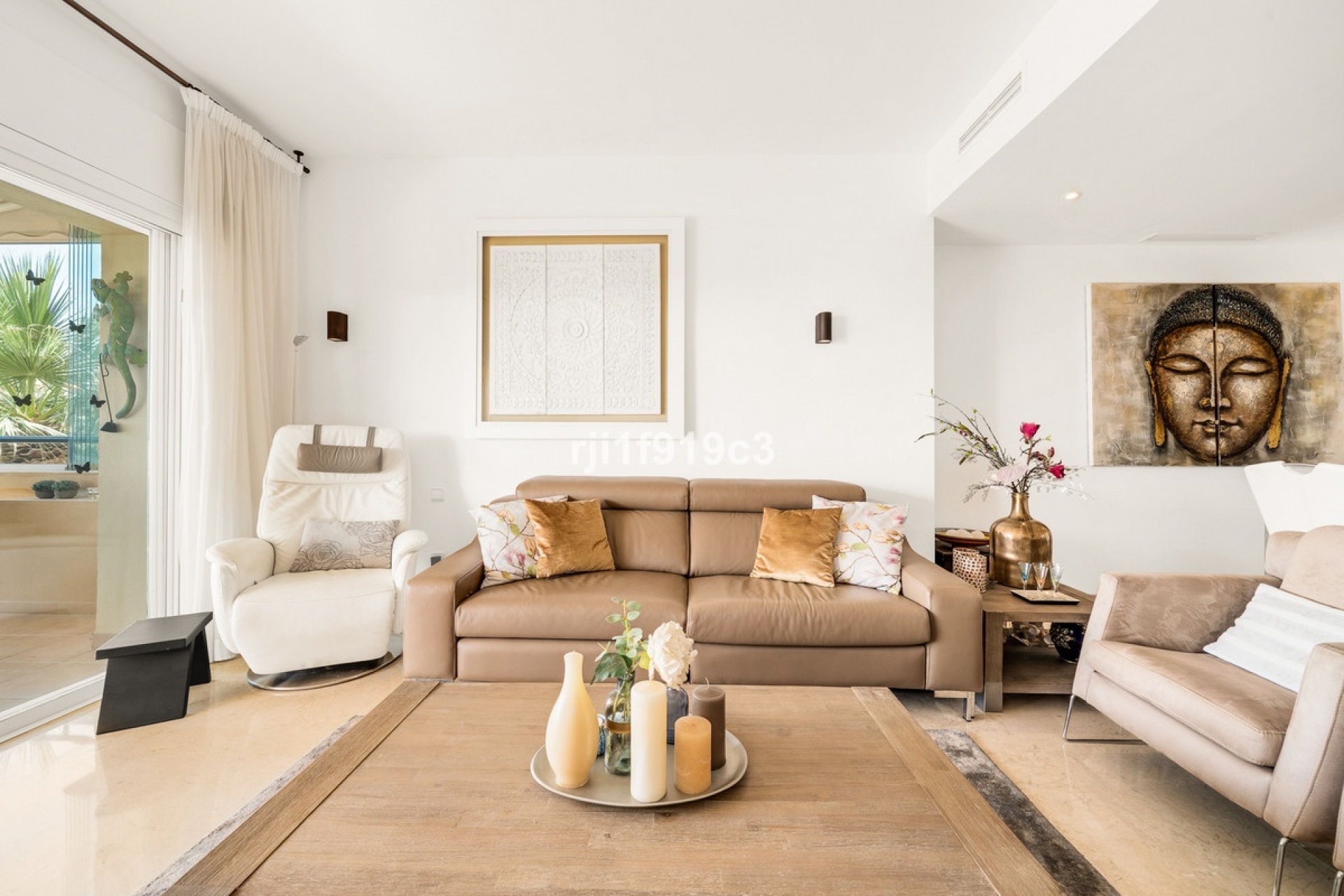 Resale - apartment - Marbella - Elviria