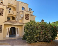Resale - apartment - Marbella - Elviria