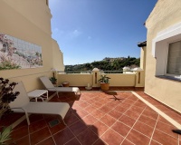 Resale - apartment - Marbella - Elviria