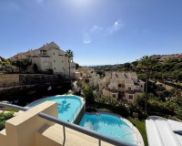 Resale - apartment - Marbella - Elviria