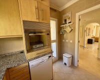Resale - apartment - Marbella - Elviria