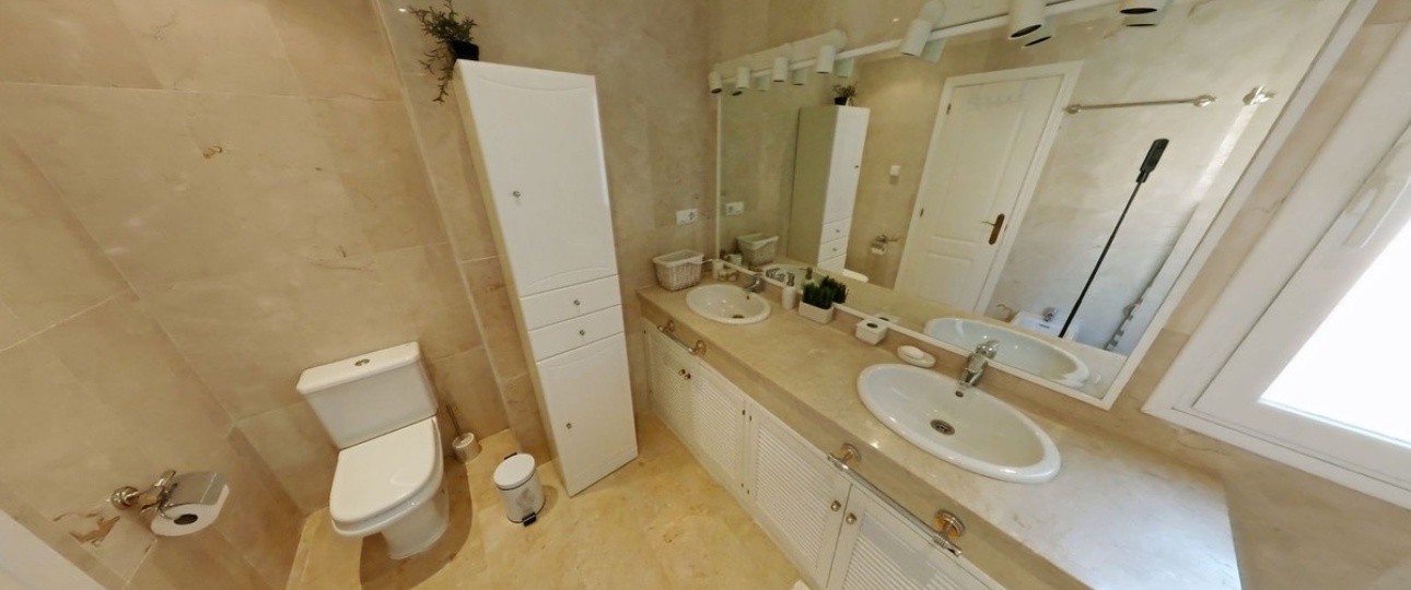 Resale - apartment - Marbella - Elviria
