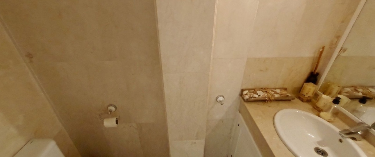 Resale - apartment - Marbella - Elviria