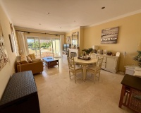 Resale - apartment - Marbella - Elviria
