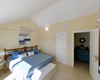 Resale - apartment - Marbella - Elviria