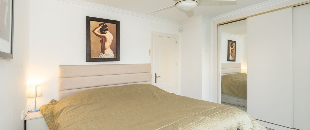 Resale - apartment - Marbella - Elviria