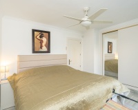 Resale - apartment - Marbella - Elviria