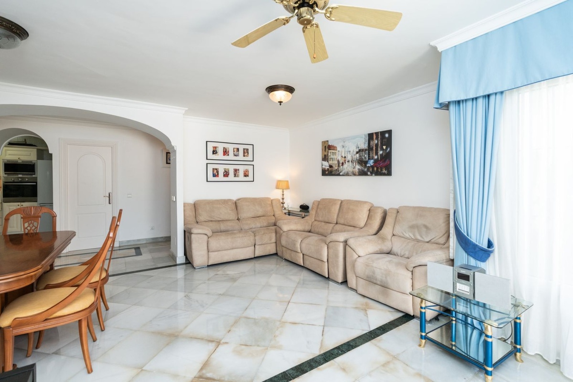 Resale - apartment - Marbella - Elviria