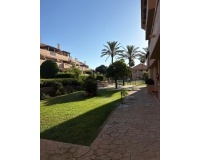 Resale - apartment - Marbella - Elviria