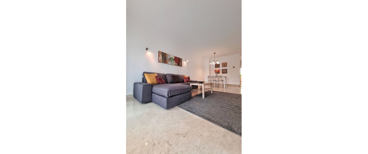 Resale - apartment - Marbella - Elviria