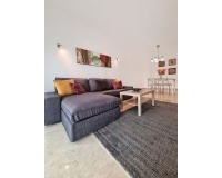 Resale - apartment - Marbella - Elviria
