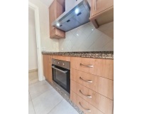 Resale - apartment - Marbella - Elviria