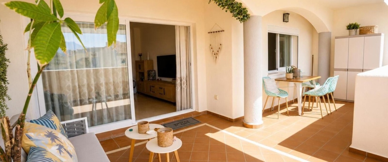 Resale - apartment - Marbella - Elviria