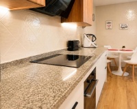 Resale - apartment - Marbella - Elviria