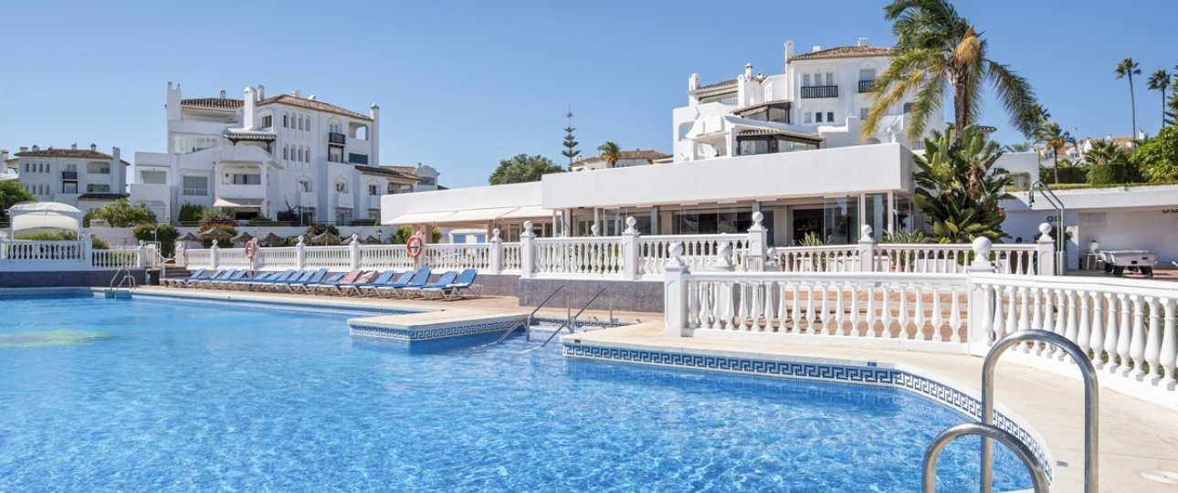 Resale - apartment - Marbella - Elviria