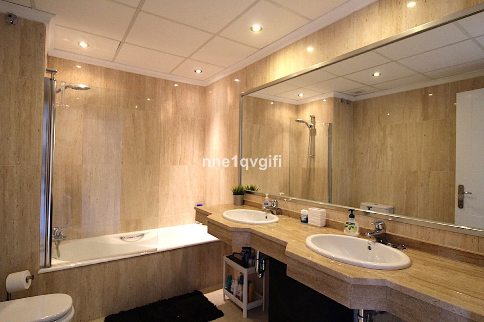 Resale - apartment - Marbella - Elviria