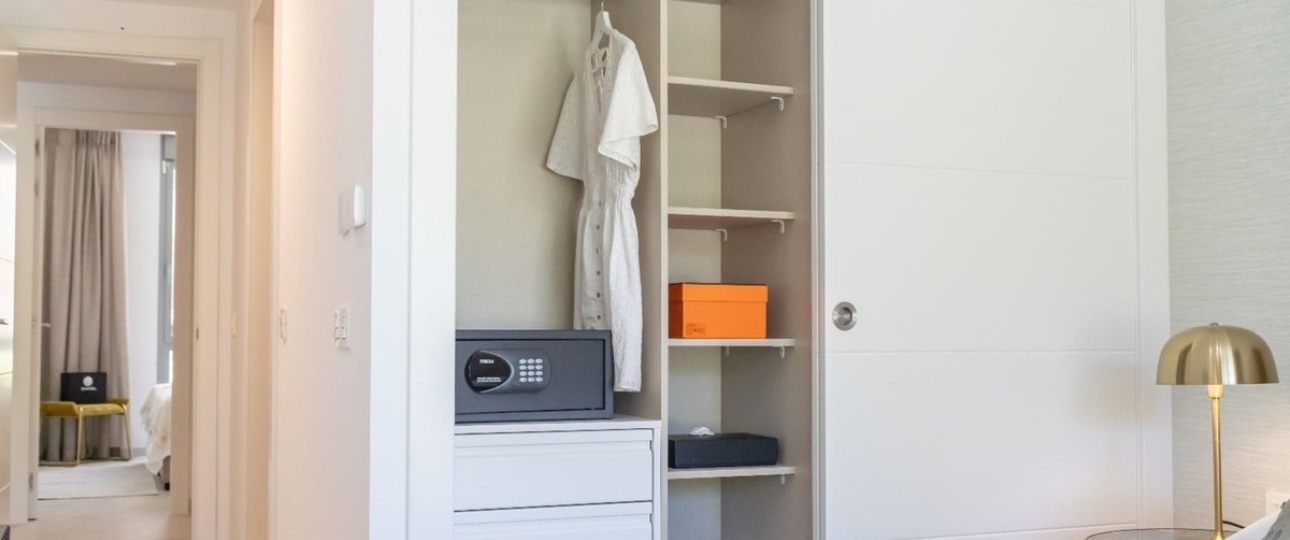 Resale - apartment - Marbella - Elviria