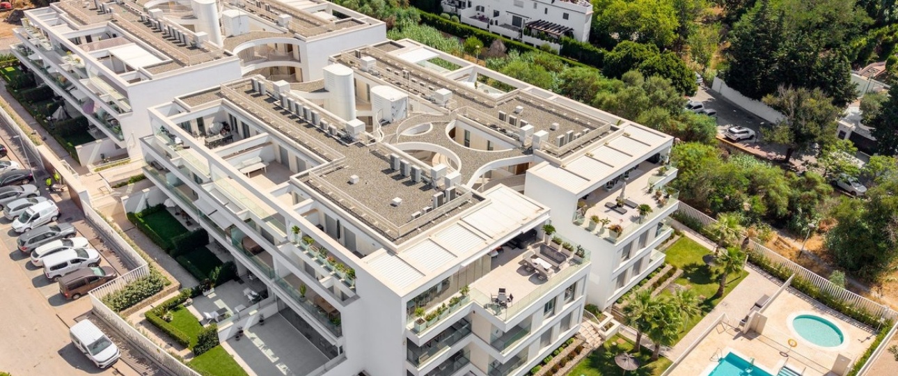 Resale - apartment - Marbella - Elviria