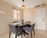 Resale - apartment - Marbella - Elviria