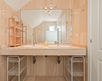 Resale - apartment - Marbella - Elviria