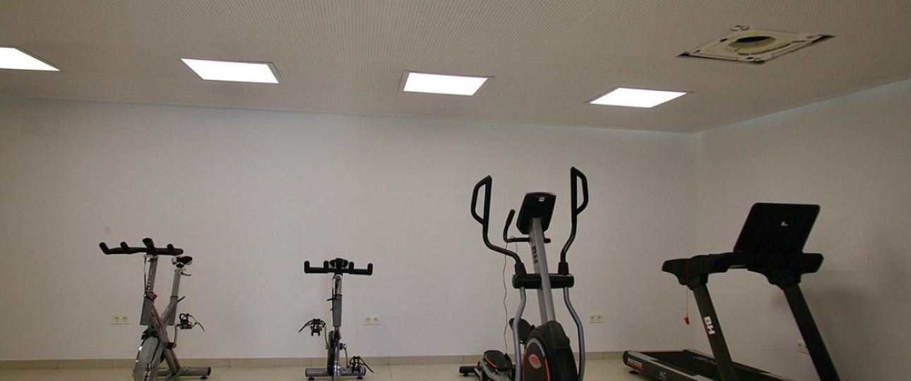 Resale - apartment - Marbella - Elviria