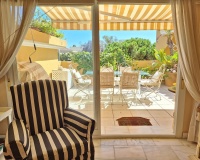 Resale - apartment - Marbella - Elviria