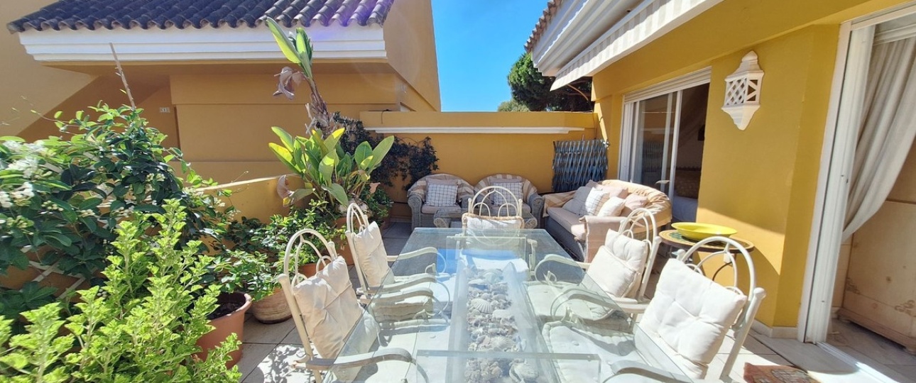 Resale - apartment - Marbella - Elviria