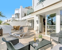 Resale - apartment - Marbella - Elviria