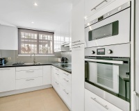 Resale - apartment - Marbella - Elviria