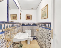 Resale - apartment - Marbella - Elviria
