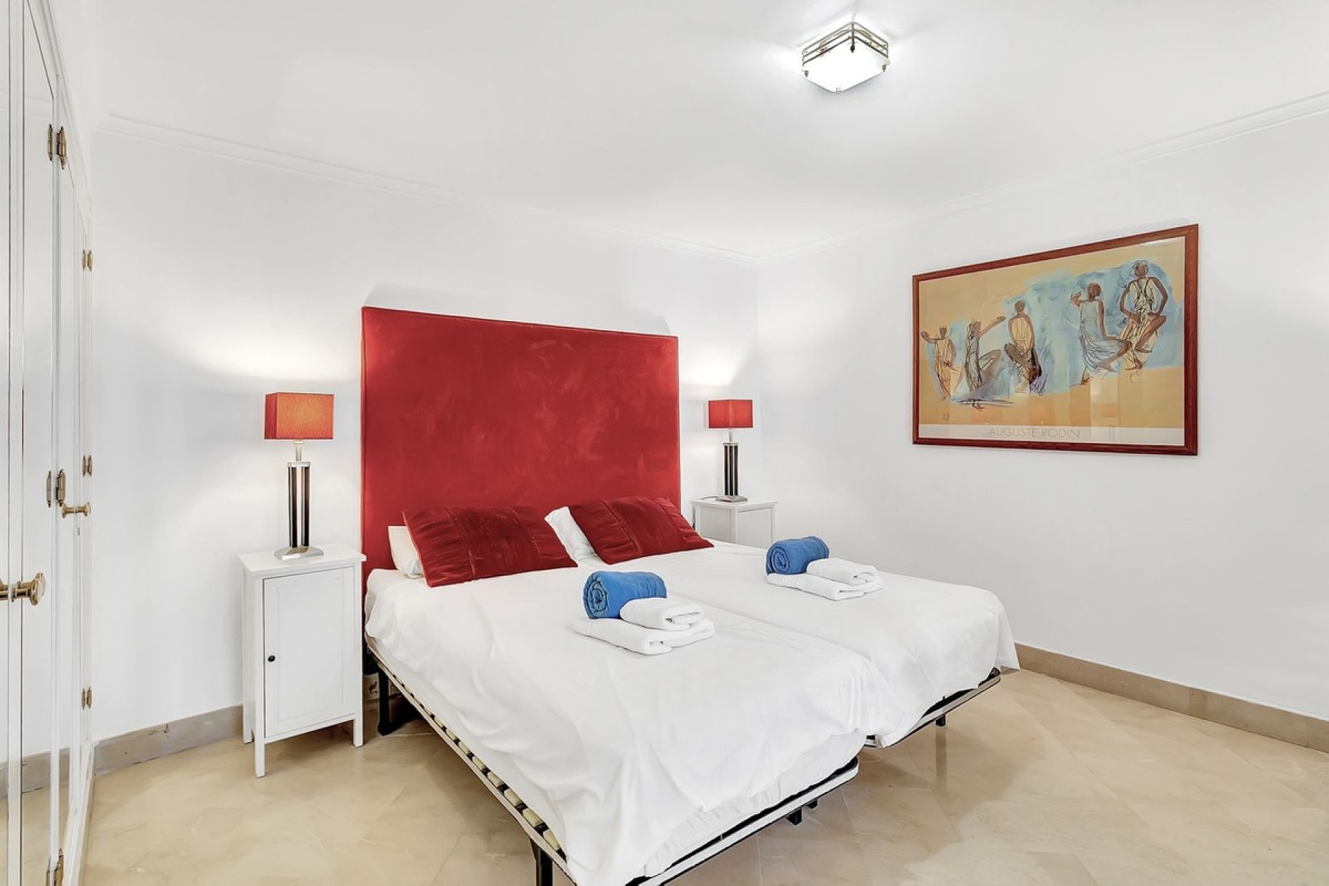 Resale - apartment - Marbella - Elviria