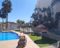 Resale - apartment - Marbella - Elviria