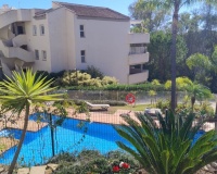 Resale - apartment - Marbella - Elviria