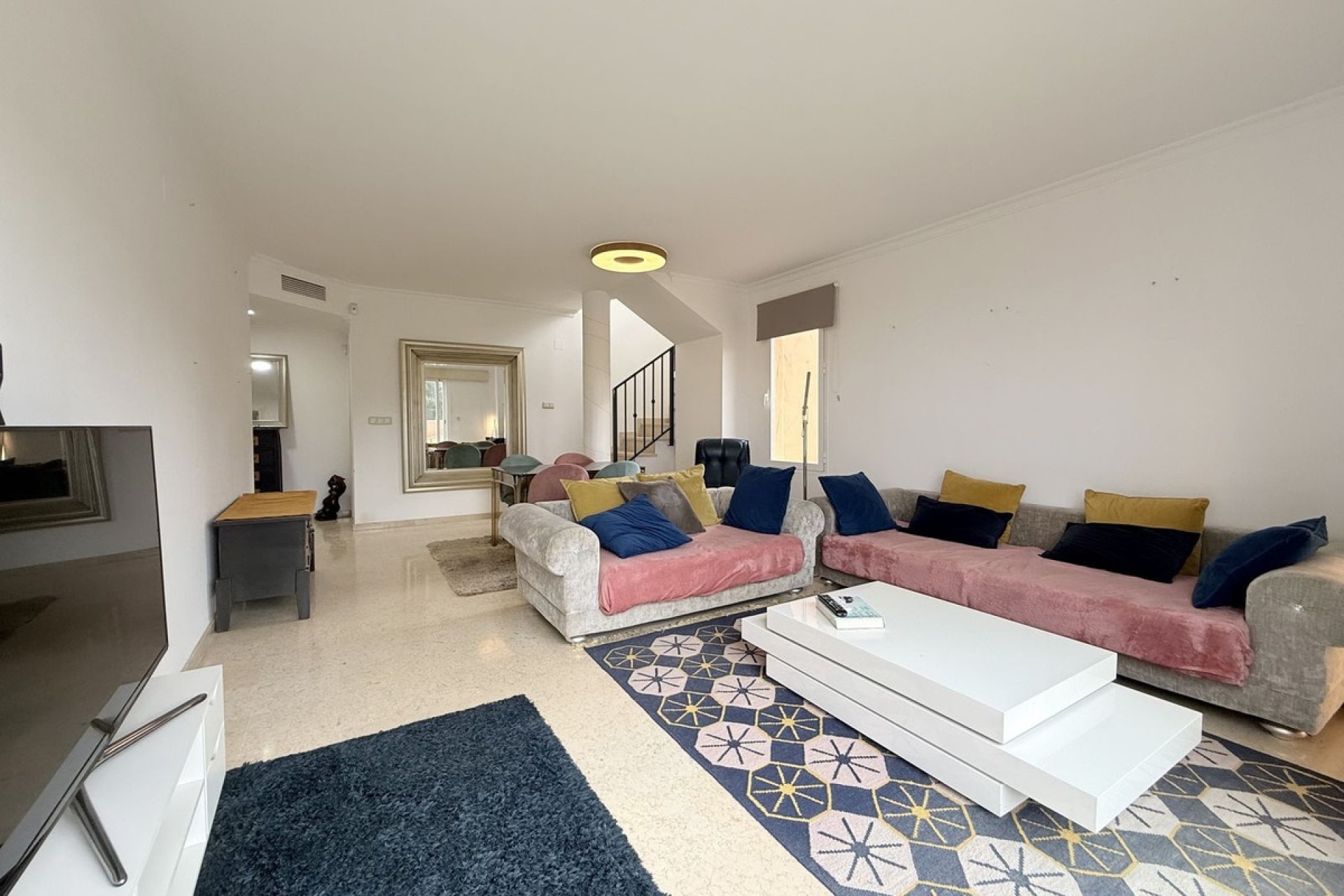 Resale - apartment - Marbella - Elviria